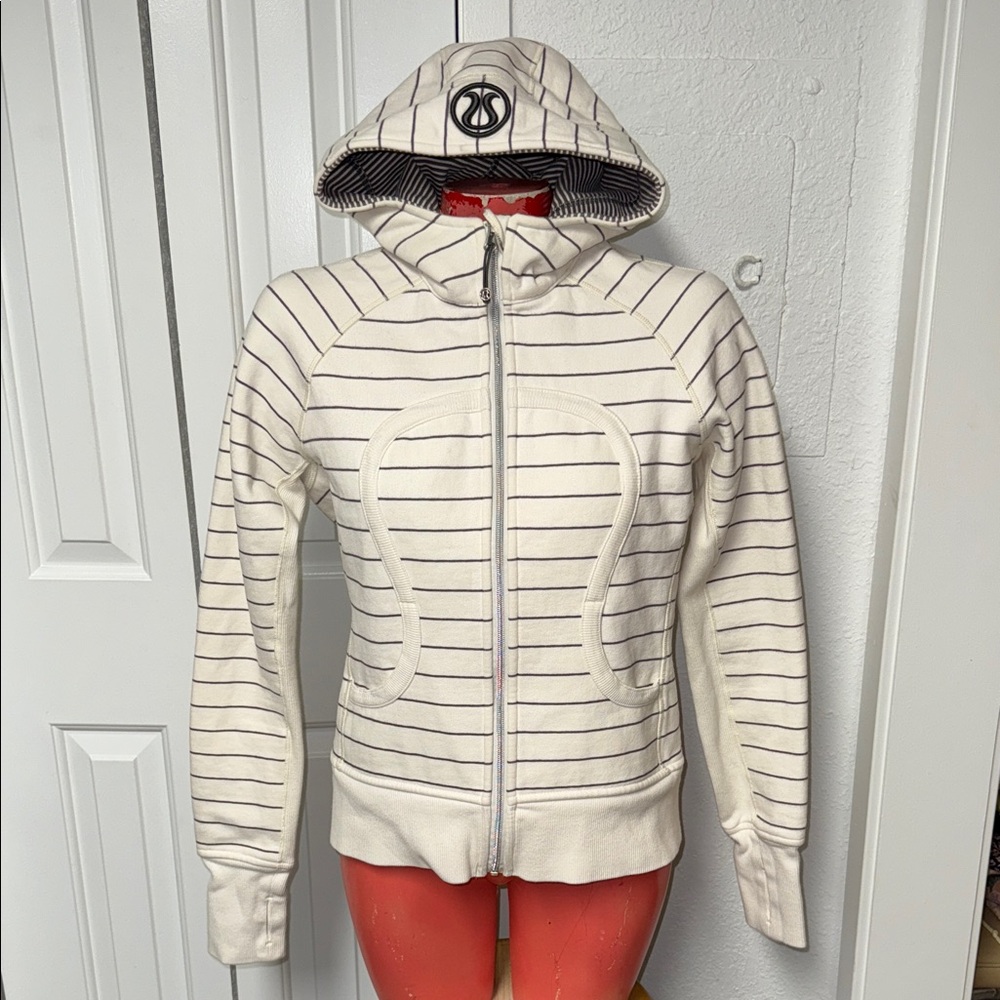lululemon athletica vintage Cream/white Striped Hooded scuba jacket